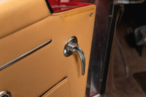 Bild 71/77 von Alfa Romeo 2000 Spider (1961)