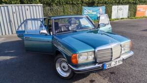 Immagine 12/45 di Mercedes-Benz 280 E (1980)