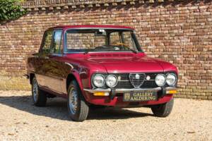 Image 28/50 of Alfa Romeo Giulia Nuova Super 1300 (1975)