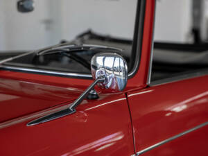 Image 14/20 of BMW 700 Cabriolet (1964)
