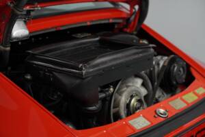 Afbeelding 31/146 van Porsche 911 Turbo 3.3 Flatnose (1985)