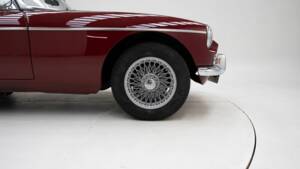 Immagine 9/15 di MG MGB (1974)