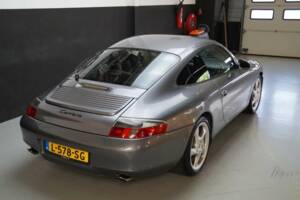 Bild 5/50 von Porsche 911 Carrera (2001)