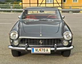 Image 3/50 de Ferrari 250 GTE (1963)