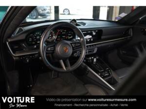 Image 3/36 of Porsche 911 Turbo S (2020)