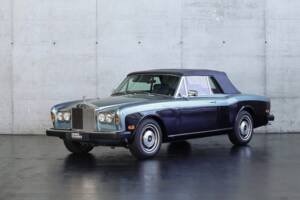 Image 2/48 of Rolls-Royce Corniche I (1980)