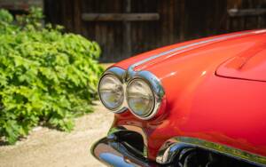 Image 12/51 of Chevrolet Corvette (1960)