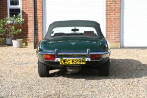 Image 13/26 de Jaguar Type E V12 (1973)