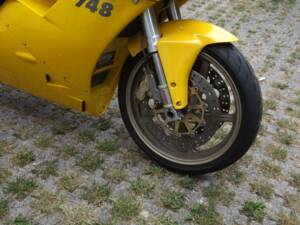 Immagine 26/50 di Ducati 748 Biposto (2000)