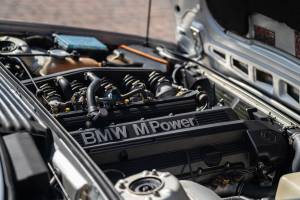 Image 13/49 of BMW M 635 CSi (1986)