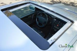 Image 13/50 de Mercedes-Benz E 50 AMG (1996)