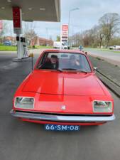 Image 2/4 of Vauxhall Chevette (1978)