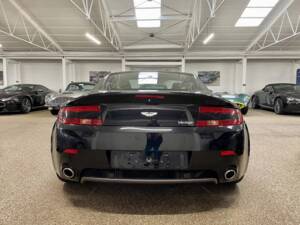 Afbeelding 7/12 van Aston Martin V8 Vantage (2009)