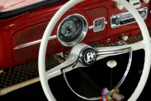 Immagine 37/50 di Volkswagen Beetle 1200 Export &quot;Dickholmer&quot; (1963)