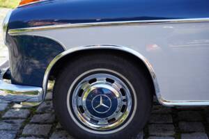 Bild 13/14 von Mercedes-Benz 220 S Cabriolet (1959)