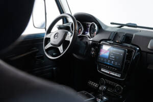 Image 12/35 of Mercedes-Benz G 350 d Professional (2018)