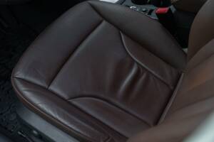 Bild 25/50 von Audi Q3 2.0 TDI quattro (2012)