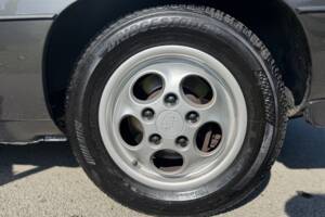 Image 26/35 of Porsche 924 S (1986)