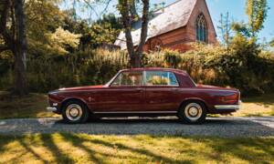 Immagine 2/50 di Rolls-Royce Silver Shadow I (1970)