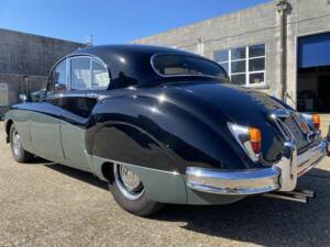 Image 4/35 of Jaguar Mk IX (1960)