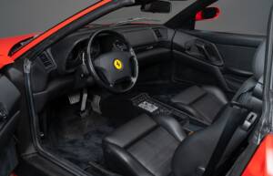 Image 25/37 of Ferrari F 355 F1 GTS (1997)