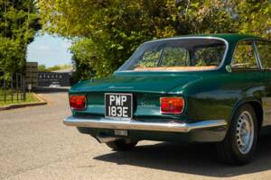 Imagen 39/50 de Alfa Romeo Giulia 1600 Sprint GT Veloce (1968)