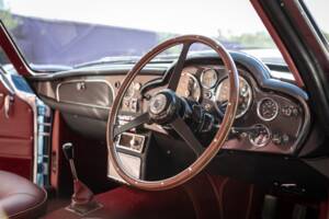 Imagen 29/43 de Aston Martin DB 6 Vantage (1967)