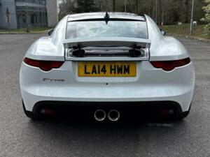Image 14/50 of Jaguar F-Type (2014)