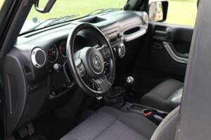 Image 3/50 of Jeep Wrangler 3.8 Rubicon (2011)