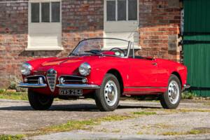 Image 1/46 of Alfa Romeo 2000 Spider (1960)