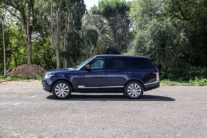 Immagine 14/30 di Land Rover Range Rover Autobiography SDV8 (2016)