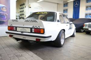 Image 14/36 of Opel Ascona 400 (1982)