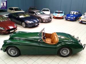 Image 5/57 of Jaguar XK 120 SE OTS (1953)