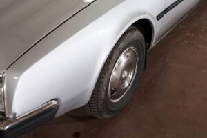 Afbeelding 39/47 van Citroën CX Prestige injection (1982)