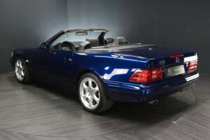 Image 7/49 of Mercedes-Benz SL 500 (2000)