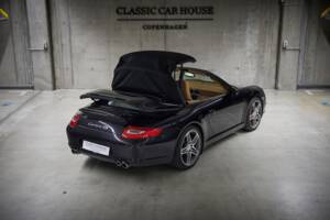 Bild 14/78 von Porsche 911 Carrera 4S (2006)