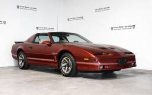 Bild 1/12 von Pontiac Firebird TransAm (1986)