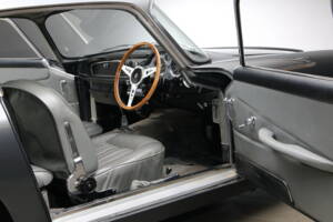 Bild 11/18 von Aston Martin DB 4 Vantage (1963)