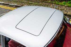 Image 20/48 of Porsche 356 C 1600 (1964)