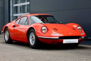Image 32/35 of Ferrari Dino 246 GT (1972)