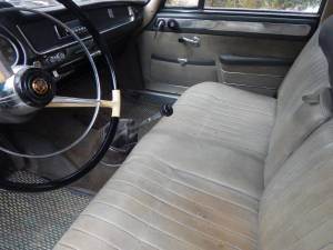Image 10/19 of Alfa Romeo 2600 Berlina (1963)