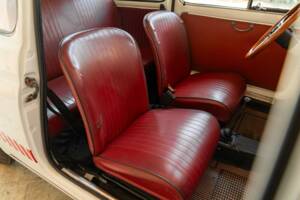 Image 45/50 of Abarth Fiat 595 (1968)