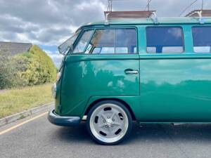 Imagen 6/8 de Volkswagen T1 panel van (1963)