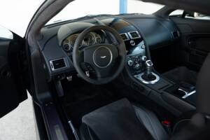 Image 45/83 de Aston Martin V12 Vantage (2009)