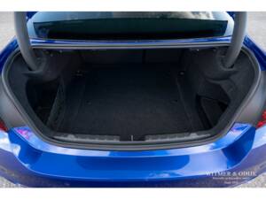 Image 48/50 of BMW M4 CS (2018)