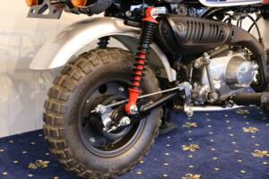 Bild 29/30 von Honda Z 50 Monkey (1900)