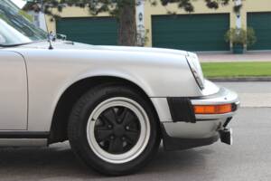 Bild 8/19 von Porsche 911 SC 3.0 (1982)