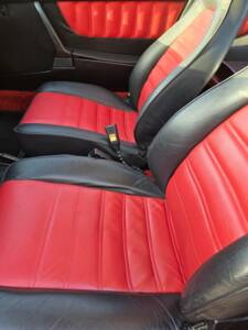 Image 32/88 of Porsche 911 Carrera 2.7 (US) (1974)