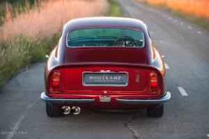 Bild 33/48 von Aston Martin DB 6 (1967)