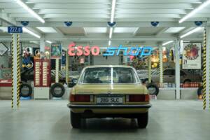 Image 9/50 de Mercedes-Benz 280 SLC (1977)